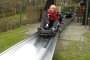 Eelka am Start der Rodelbahn!