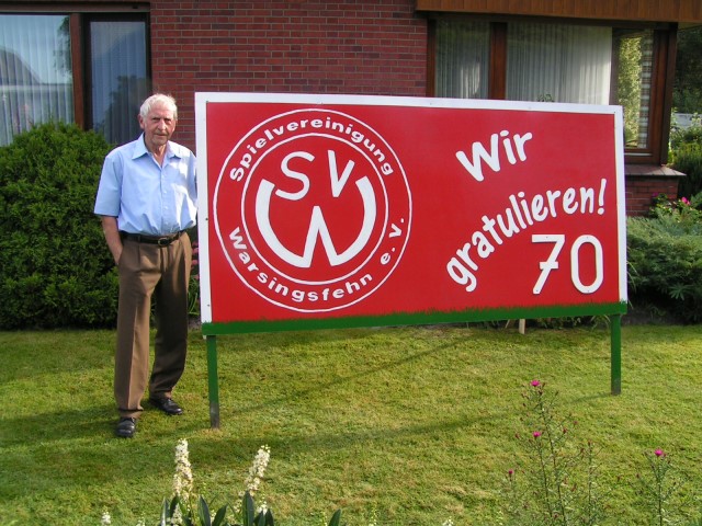 MINOLTA DIGITAL CAMERA