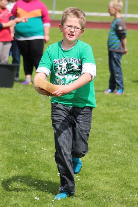 20130630_1109577521_spiel_ohne_grenzen_2013_-_kinder_289