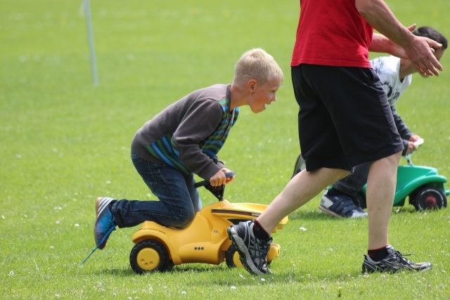 20130630_1385008327_spiel_ohne_grenzen_2013_-_kinder_092