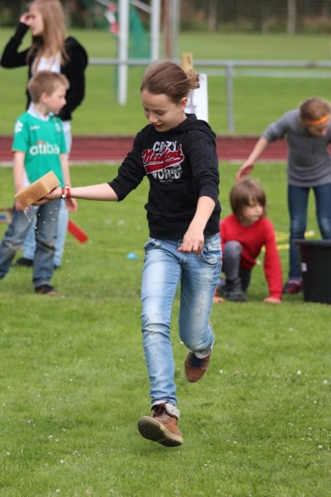 20130630_1853603524_spiel_ohne_grenzen_2013_-_kinder_261