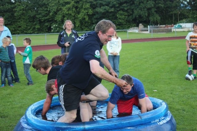 20130630_1940593230_spiel_ohne_grenzen_-_teams_424