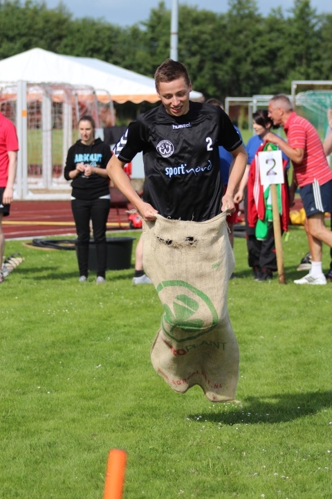 20130630_2038939973_spiel_ohne_grenzen_-_teams_089