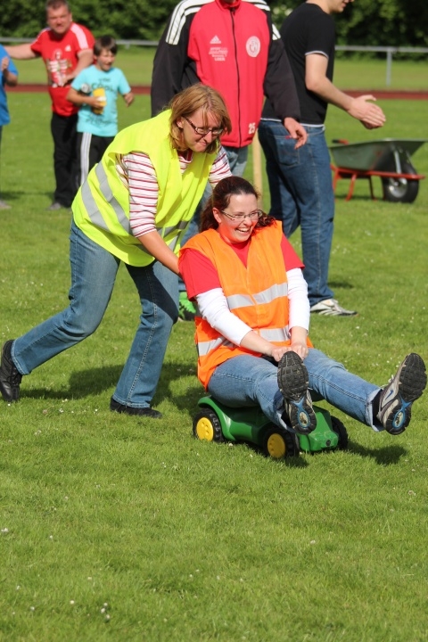20130630_2060882590_spiel_ohne_grenzen_-_teams_207