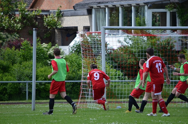 20140525_fussball_svw2_westerende_2-73