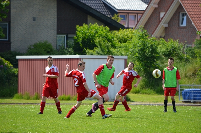 20140525_fussball_svw2_westerende_2-98